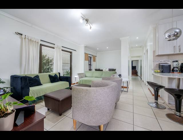 3 BEDROOM HOUSE FOR SALE IN JAKARANDAS